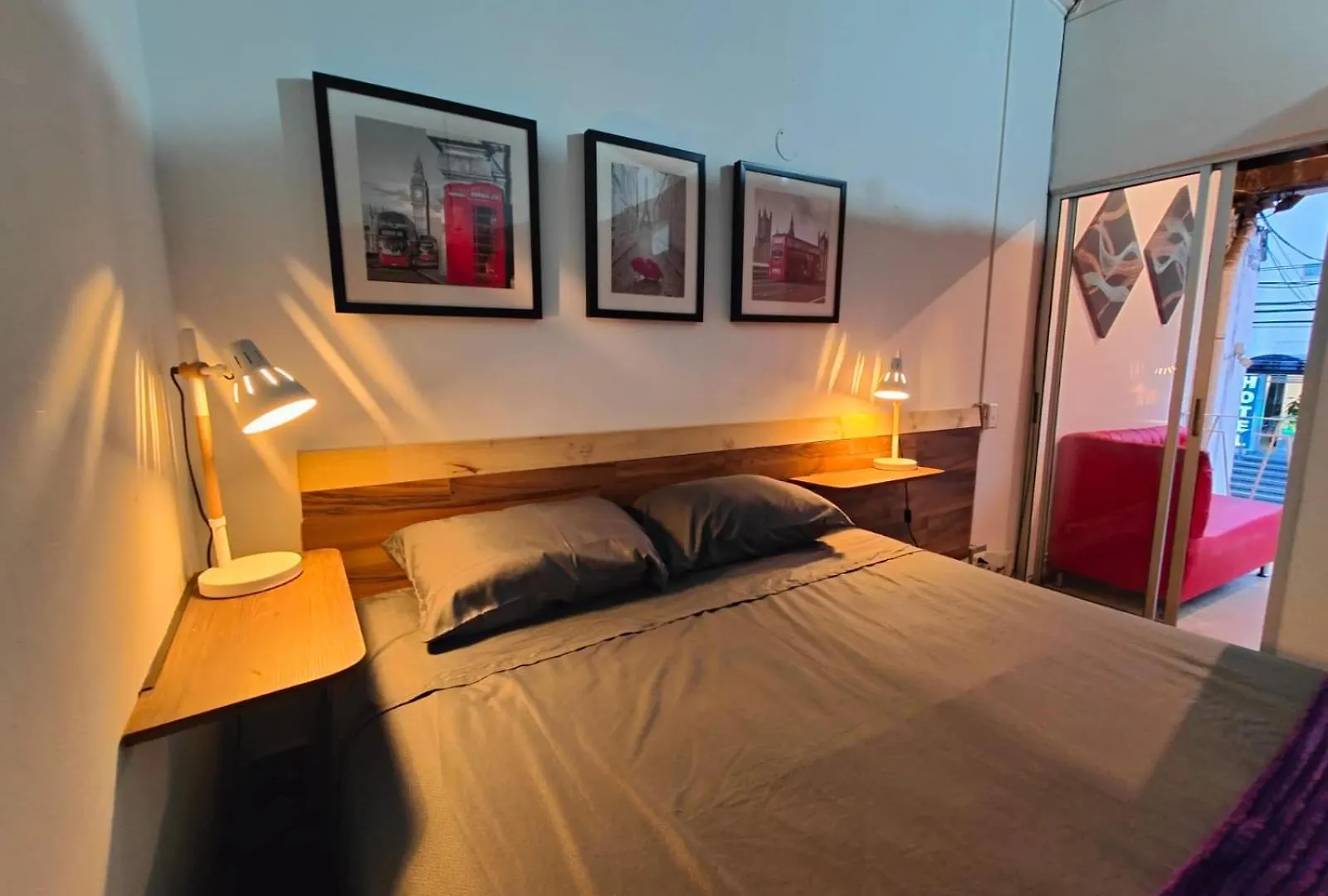 Hotel 1243 Living Hotel Μεντεγίν 4*,